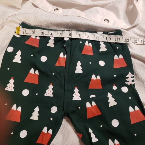 NWT CHILDS UNISEX 100% COTTON PAJAMA HOLIDAY CHRISTMAS SIZE 10 - Picture 2 of 10